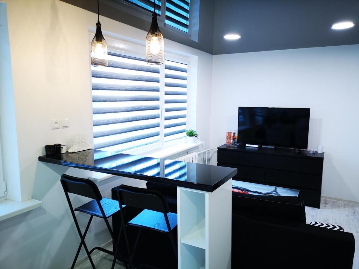 Black & White Studio Anykščiai Екстериор снимка