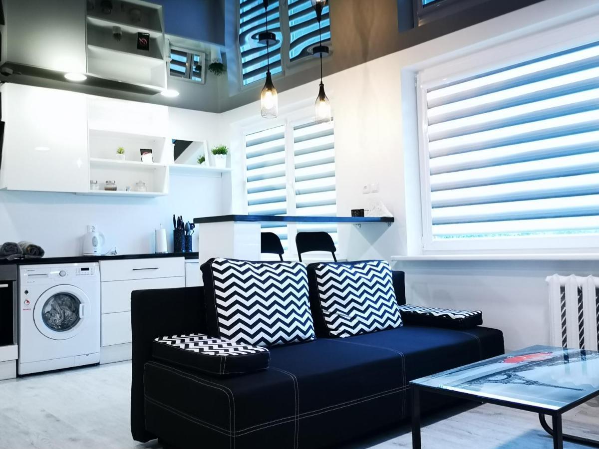 Black & White Studio Anykščiai Екстериор снимка